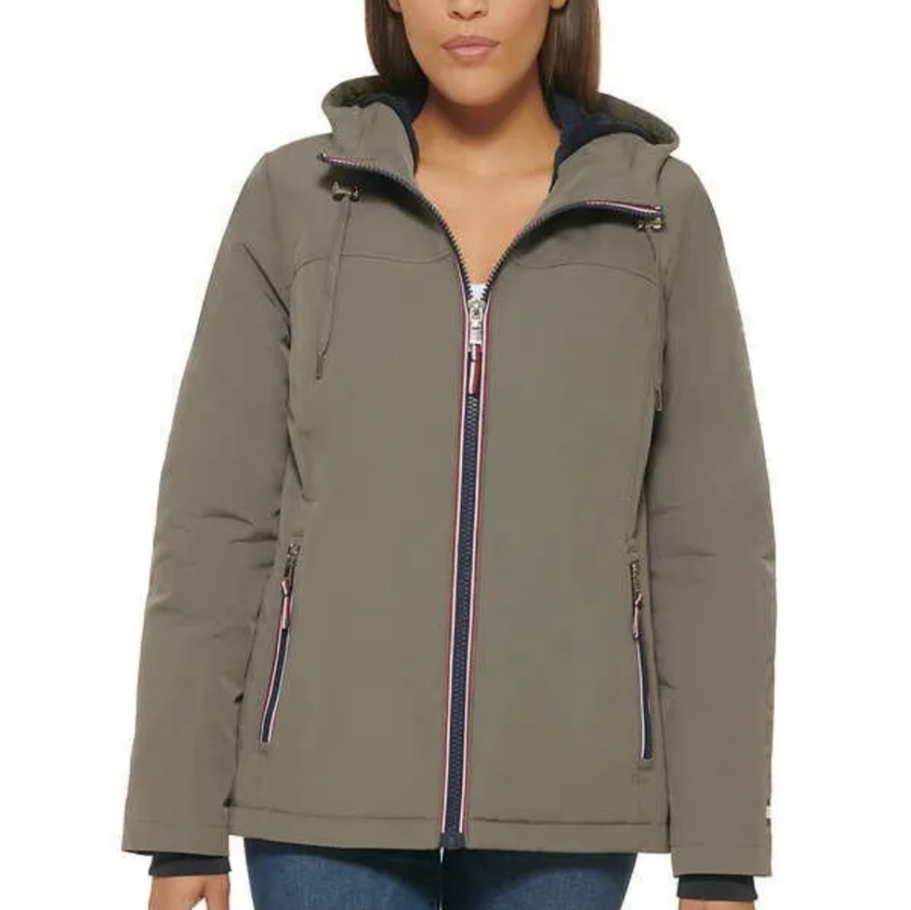 Tommy Hilfiger Womens Heavyweight Softshell Hooded Jacket Gray